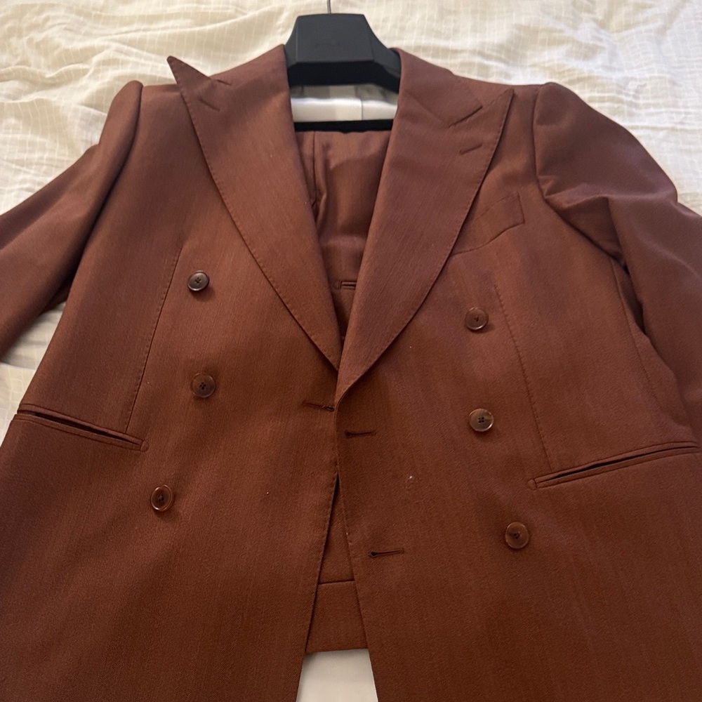 Suitsupply Rich Brown Double-Breasted Suit